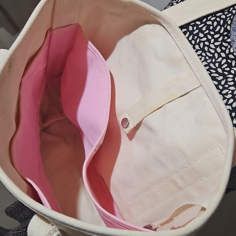 Lands' End canvas double handle tote - Picture 4 of 11